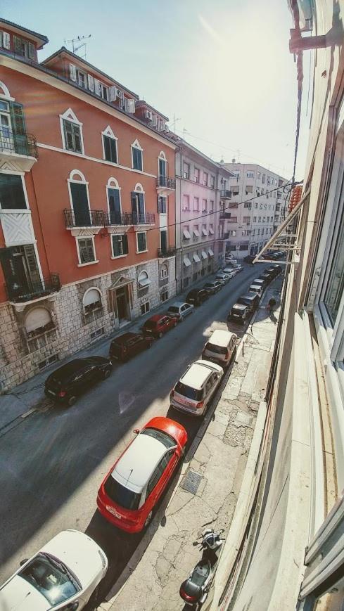Le Monde Apartment Split Quarto foto